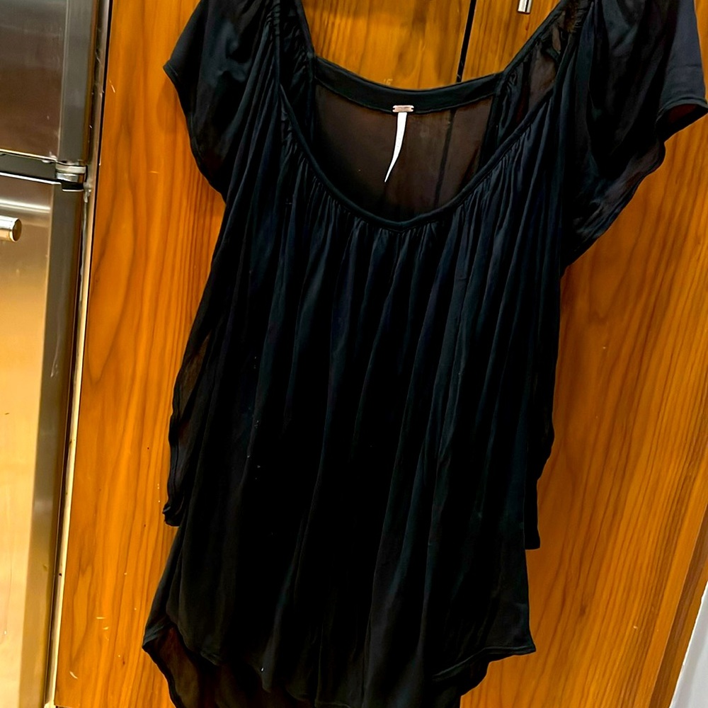 Free People Black Flouncy Top Sz S